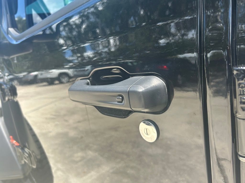 2023 Jeep Gladiator Mojave Tampa FL