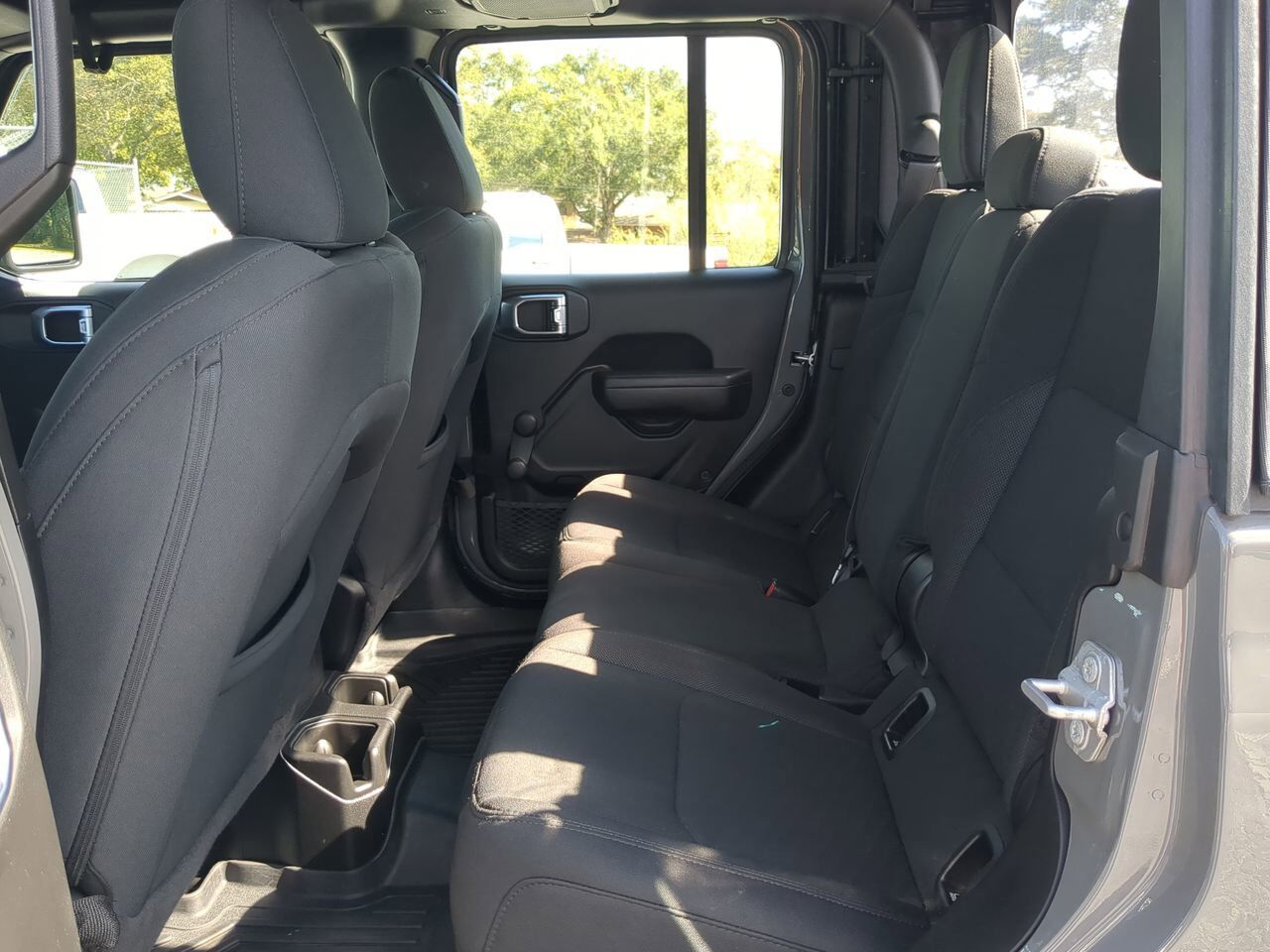 2023 Jeep Gladiator Sport Appleton WI