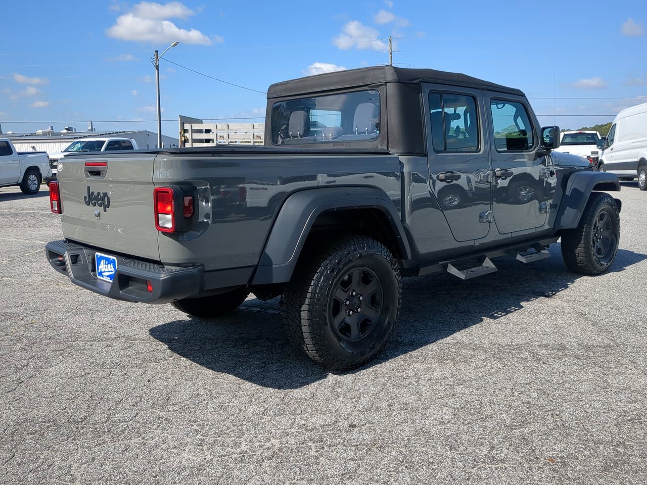 2023 Jeep Gladiator Sport Appleton WI