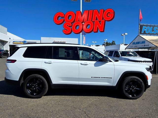 2023 Jeep Grand Cherokee L Altitude 2023 Jeep Grand Cherokee L Altitude