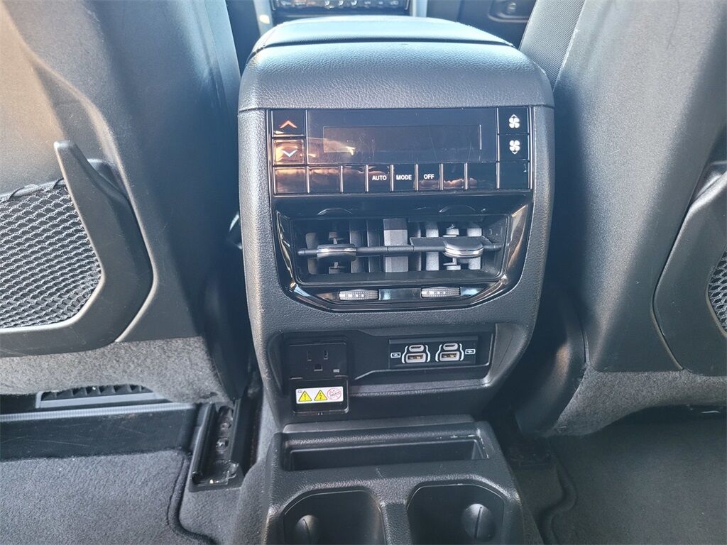 2023 Jeep Grand Cherokee L Altitude Roseville CA