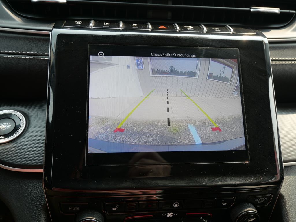 2023 Jeep Grand Cherokee L Laredo Mt Pleasant MI