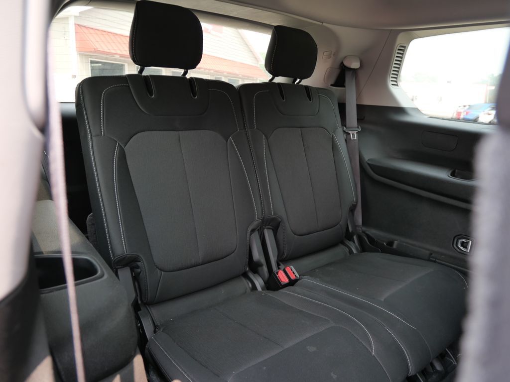 2023 Jeep Grand Cherokee L Laredo Mt Pleasant MI