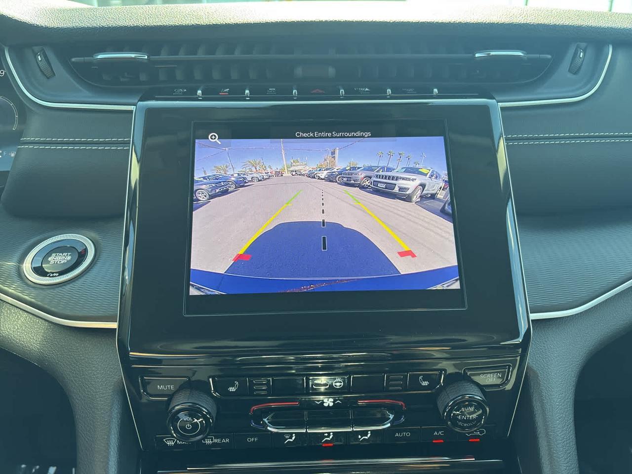 2023 Jeep Grand Cherokee L Laredo Irving TX