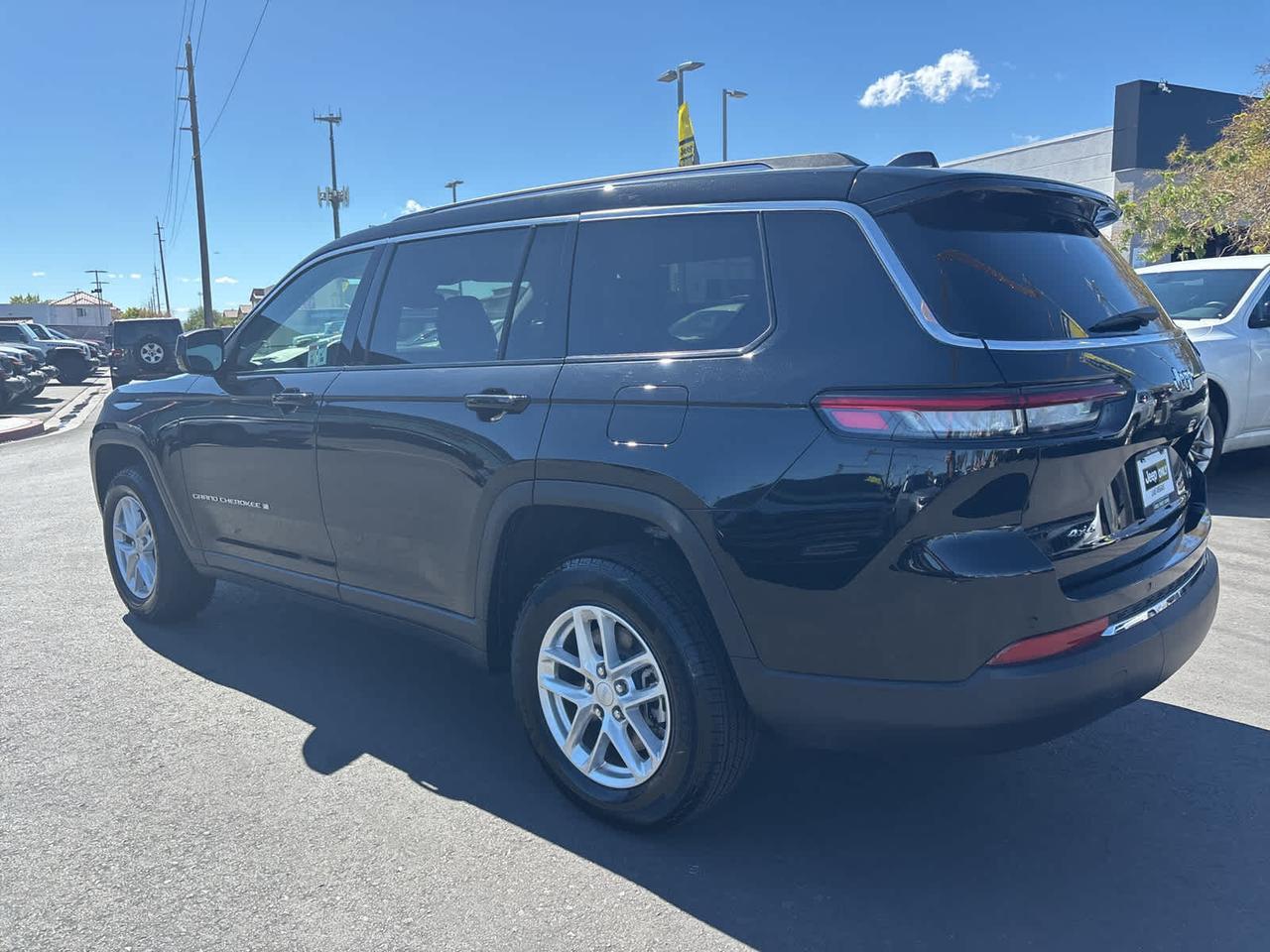 2023 Jeep Grand Cherokee L Laredo Irving TX
