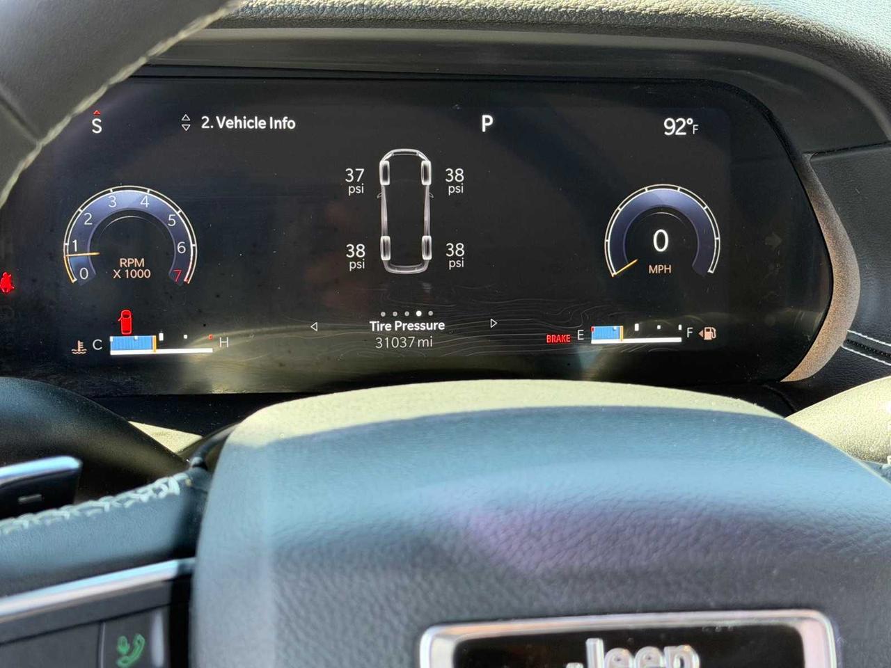 2023 Jeep Grand Cherokee L Laredo Irving TX 2023 Jeep Grand Cherokee L Laredo Irving TX