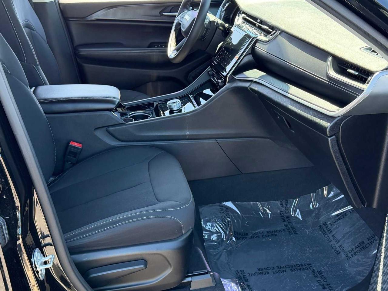 2023 Jeep Grand Cherokee L Laredo Irving TX 2023 Jeep Grand Cherokee L Laredo Irving TX
