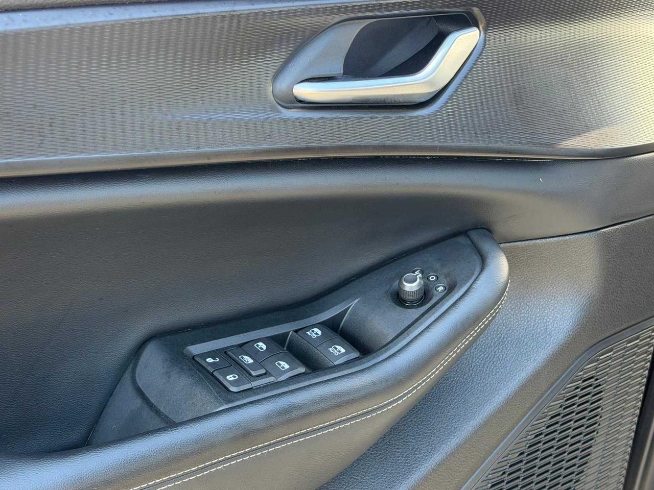 2023 Jeep Grand Cherokee L Laredo Irving TX 2023 Jeep Grand Cherokee L Laredo Irving TX