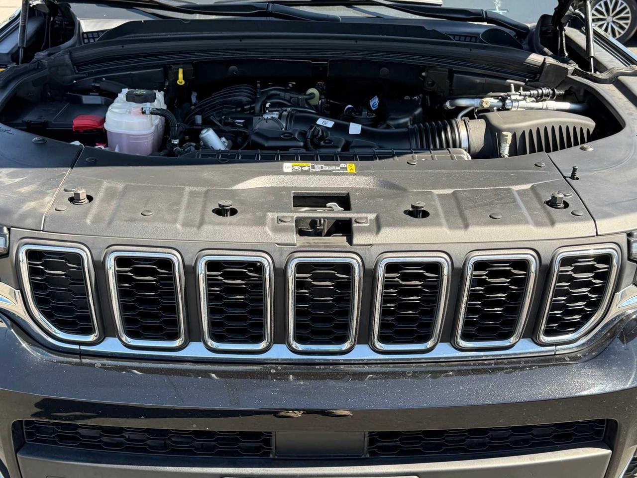 2023 Jeep Grand Cherokee L Laredo Irving TX 2023 Jeep Grand Cherokee L Laredo Irving TX