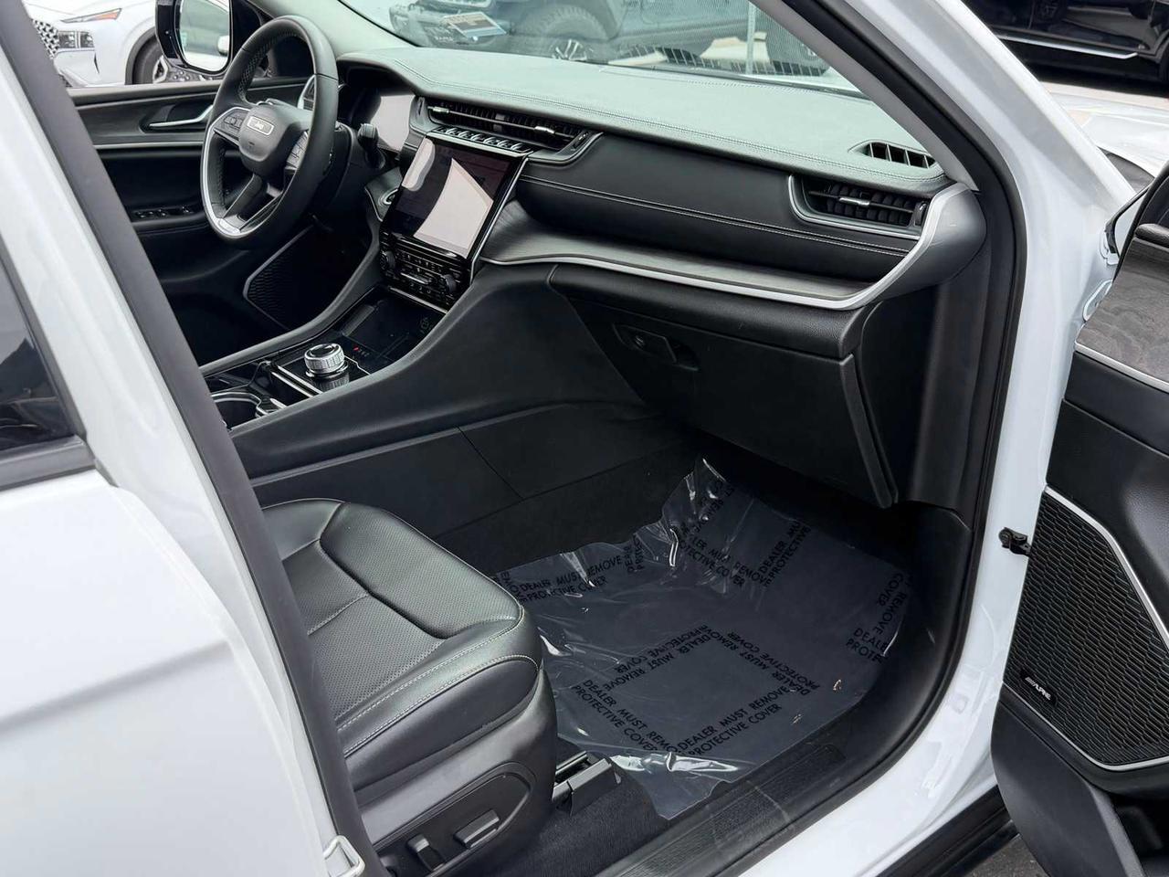 2023 Jeep Grand Cherokee L Limited Irving TX 2023 Jeep Grand Cherokee L Limited Irving TX