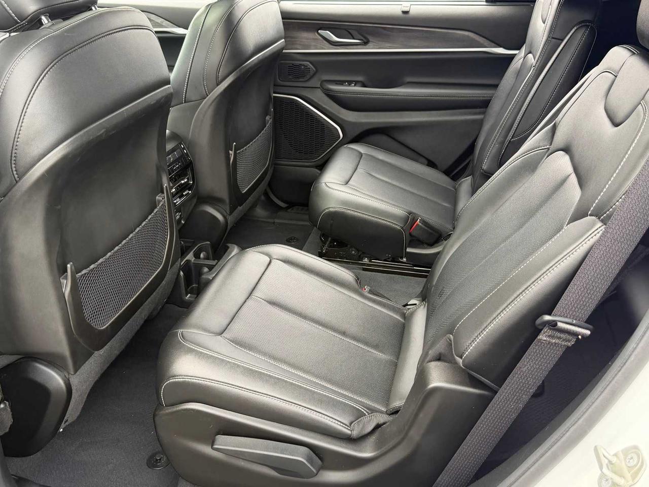 2023 Jeep Grand Cherokee L Limited Irving TX 2023 Jeep Grand Cherokee L Limited Irving TX
