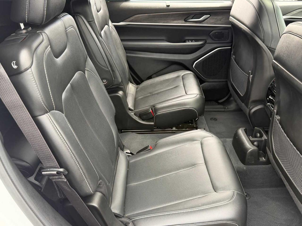 2023 Jeep Grand Cherokee L Limited Irving TX 2023 Jeep Grand Cherokee L Limited Irving TX