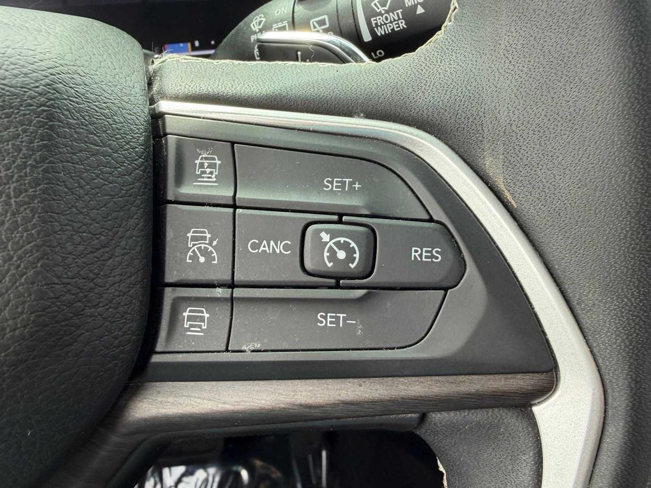 2023 Jeep Grand Cherokee L Limited Irving TX 2023 Jeep Grand Cherokee L Limited Irving TX