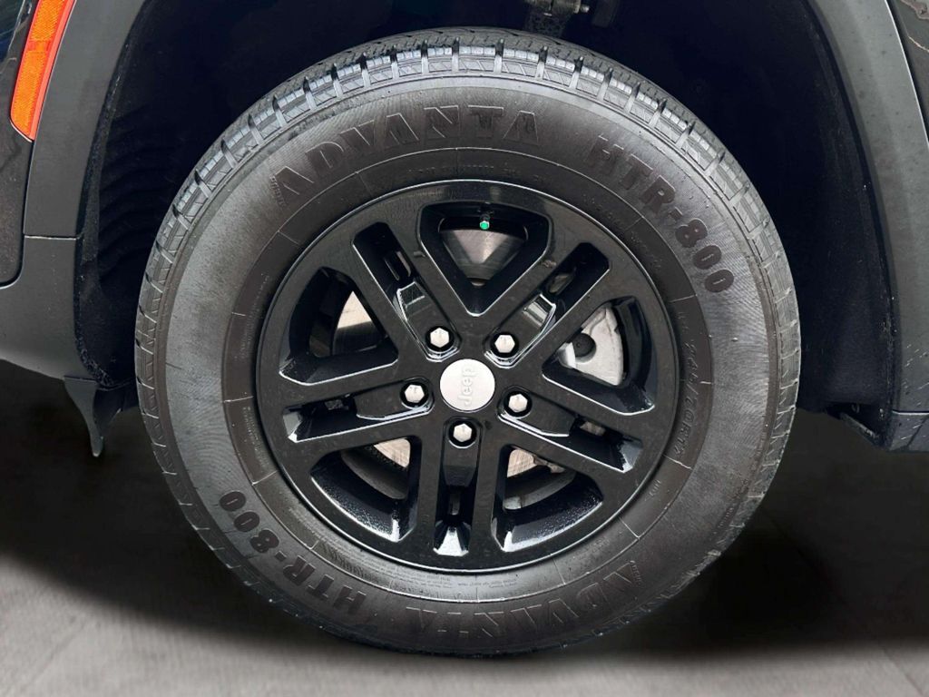 2023 Jeep Grand Cherokee Laredo San Clemente CA