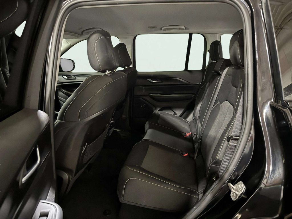 2023 Jeep Grand Cherokee Laredo San Clemente CA