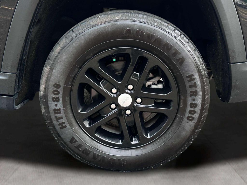 2023 Jeep Grand Cherokee Laredo San Clemente CA