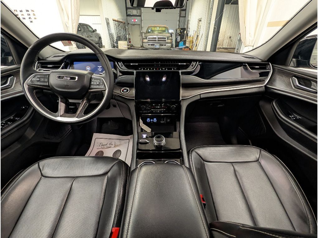 2023 Jeep Grand Cherokee Limited Bozeman MT