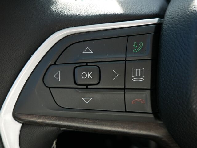 2023 Jeep Grand Cherokee Limited Oak Park Heights MN