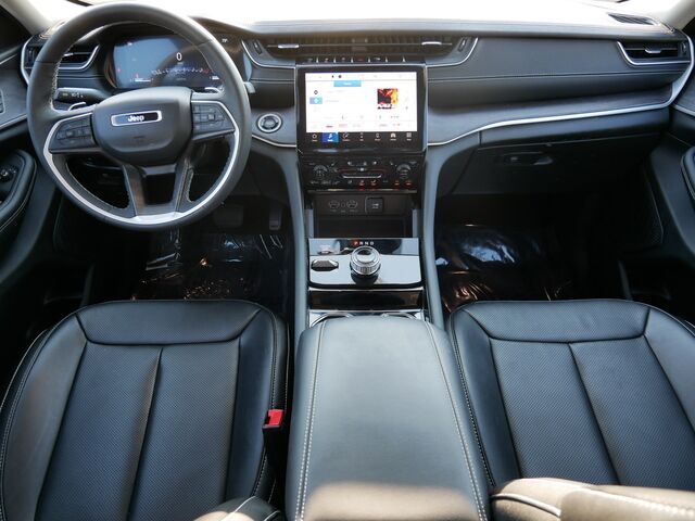 2023 Jeep Grand Cherokee Limited Oak Park Heights MN