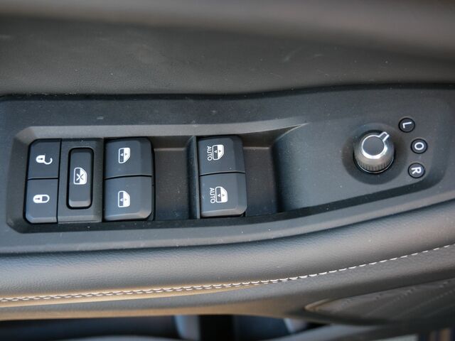 2023 Jeep Grand Cherokee Limited Oak Park Heights MN