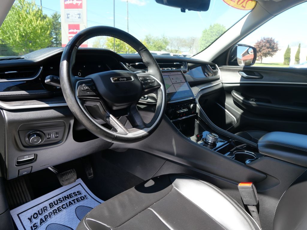 2023 Jeep Grand Cherokee Limited Mt Pleasant MI