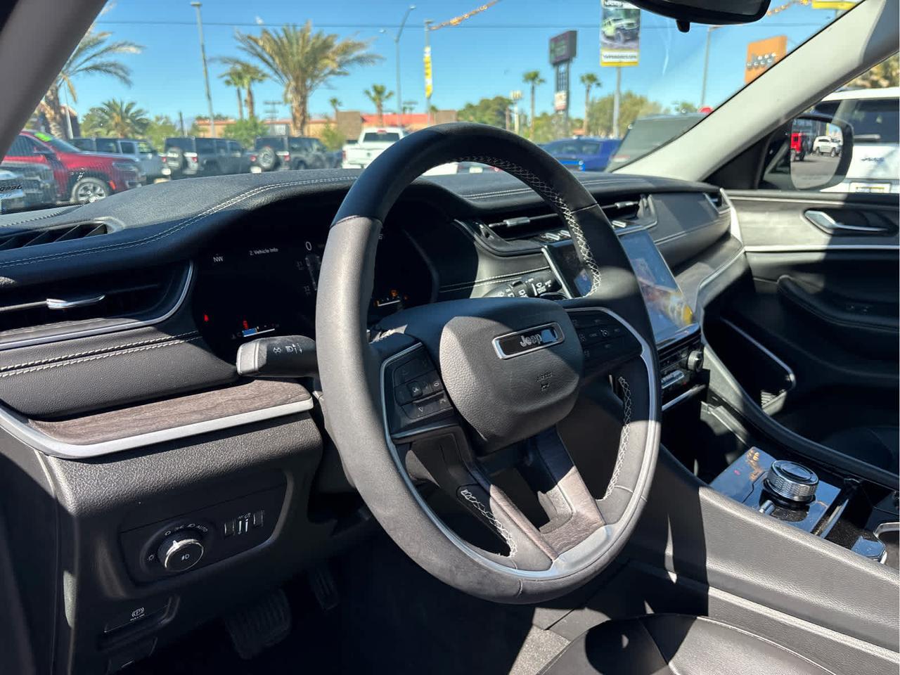 2023 Jeep Grand Cherokee Limited Irving TX