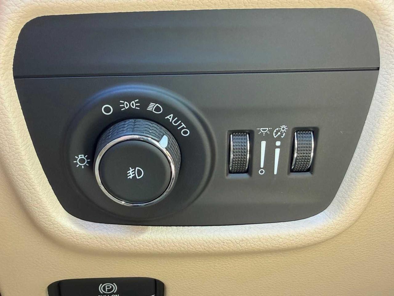 2023 Jeep Grand Cherokee Limited Irving TX 2023 Jeep Grand Cherokee Limited Irving TX