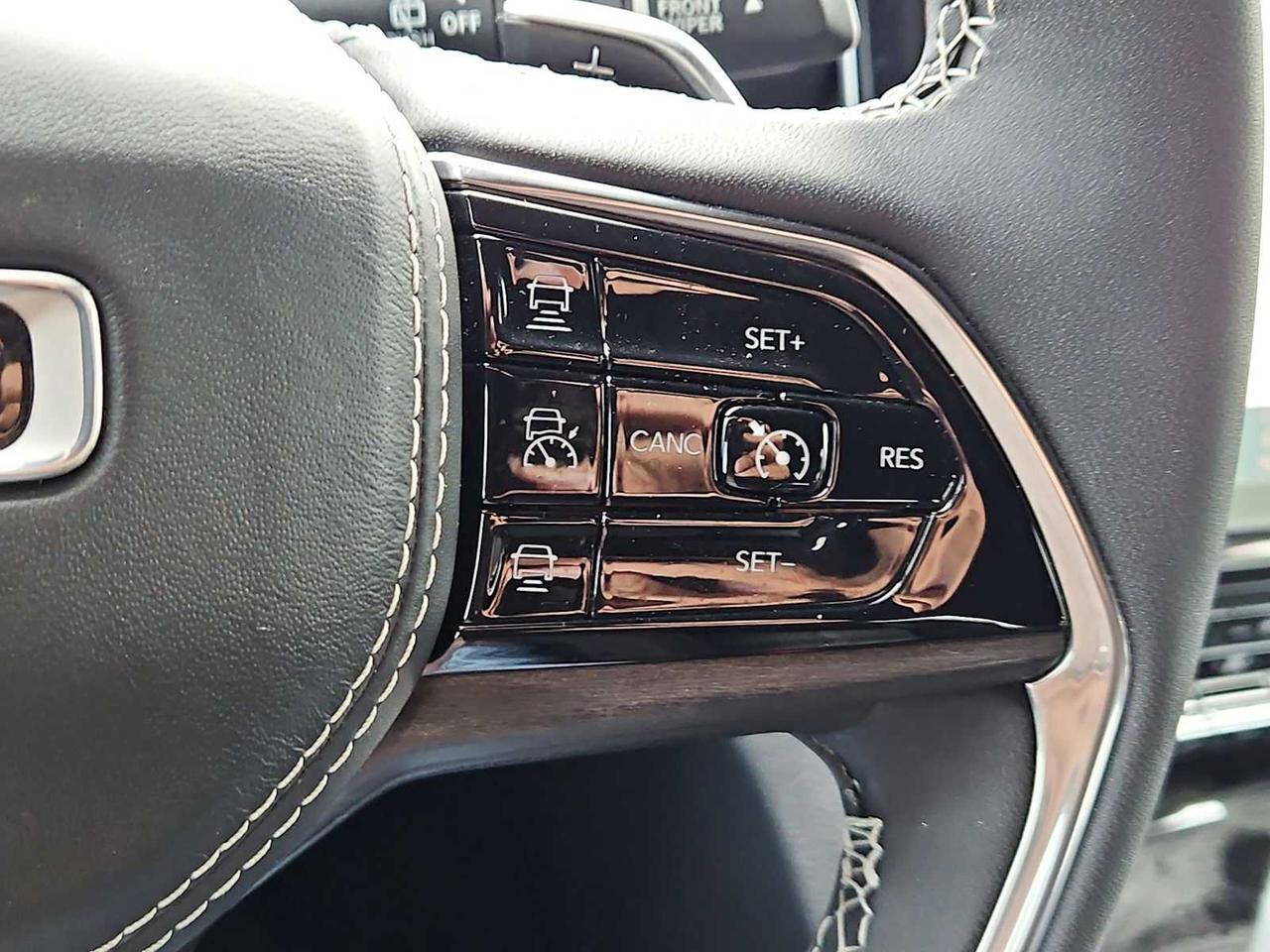 2023 Jeep Grand Cherokee Overland Irving TX