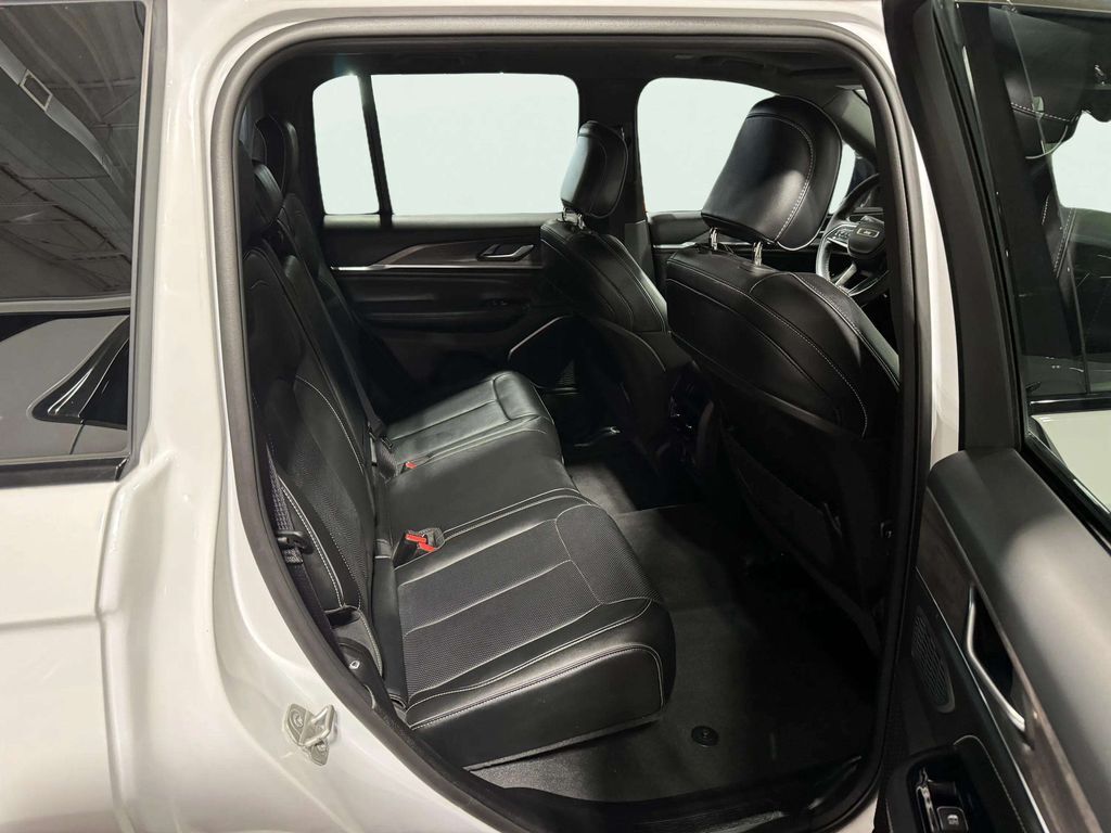 2023 Jeep Grand Cherokee Overland San Clemente CA