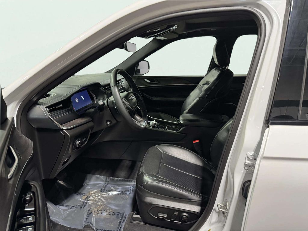 2023 Jeep Grand Cherokee Overland San Clemente CA