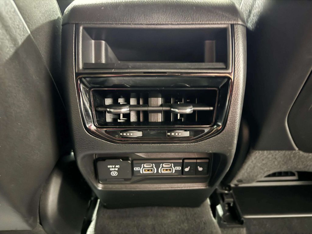 2023 Jeep Grand Cherokee Overland San Clemente CA