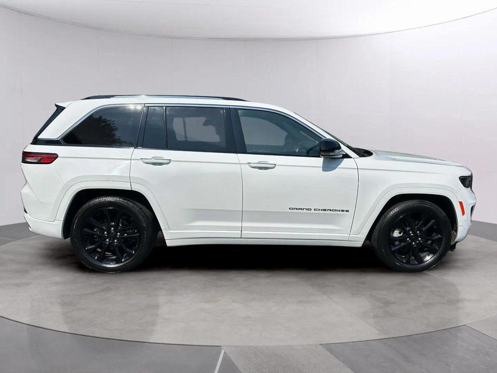 2023 Jeep Grand Cherokee Overland