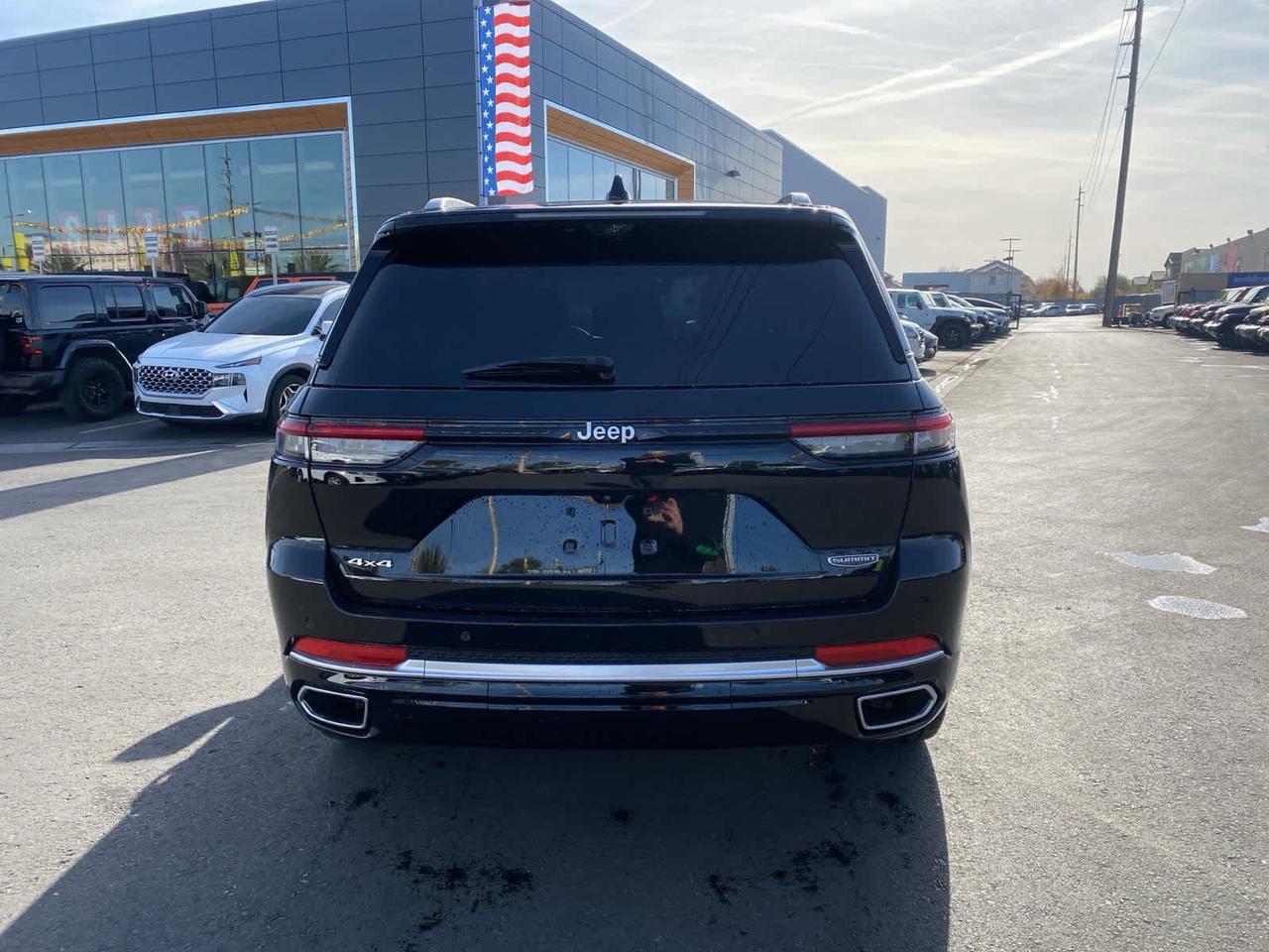 2023 Jeep Grand Cherokee Summit Reserve Irving TX