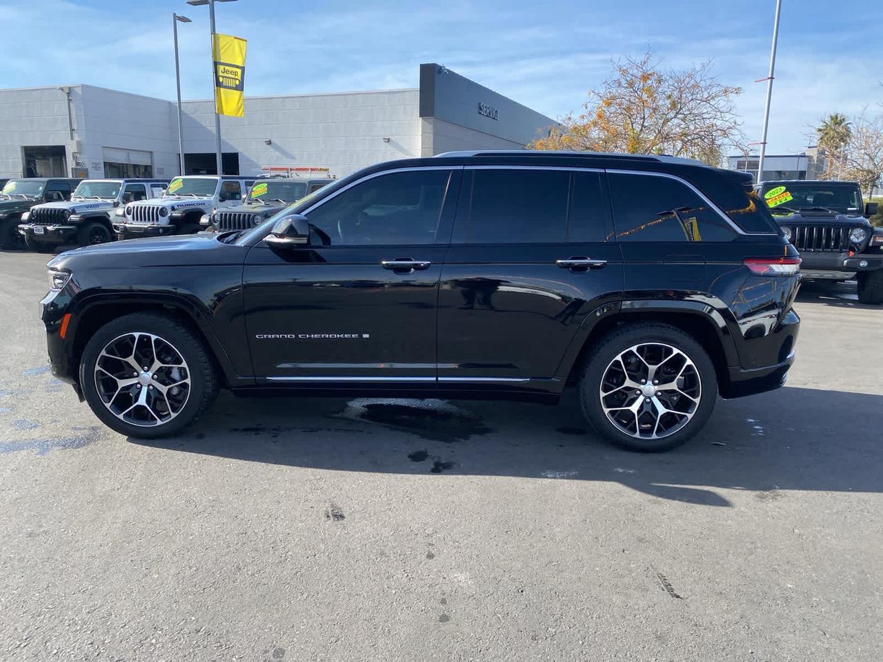 2023 Jeep Grand Cherokee Summit Reserve Irving TX