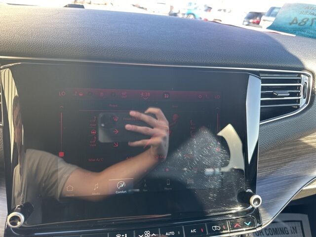 2023 Jeep Wagoneer L Series II Watertown SD 2023 Jeep Wagoneer L Series II Watertown SD