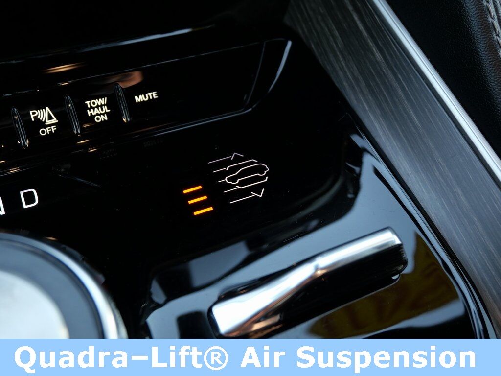 2023 Jeep Wagoneer Series III Mt Pleasant MI