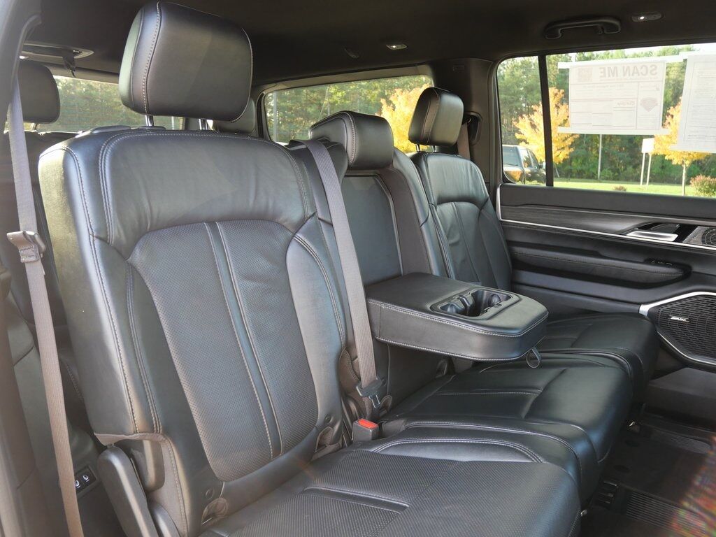 2023 Jeep Wagoneer Series III Mt Pleasant MI