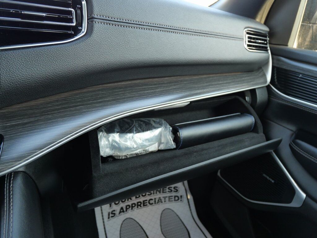 2023 Jeep Wagoneer Series III Mt Pleasant MI