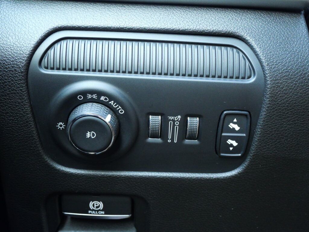 2023 Jeep Wagoneer Series III Mt Pleasant MI