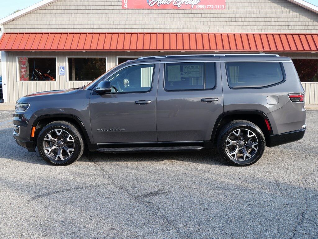 2023 Jeep Wagoneer Series III Mt Pleasant MI