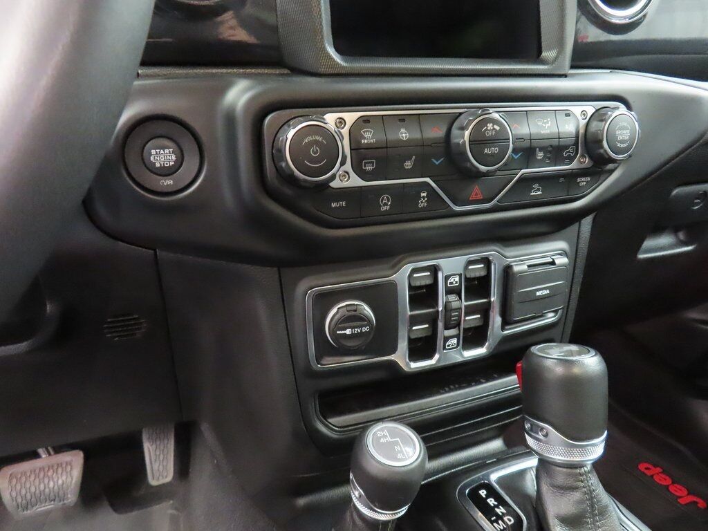 2023 Jeep Wrangler 4x4 Unlimited Sahara Fond du Lac WI 2023 Jeep Wrangler 4x4 Unlimited Sahara Fond du Lac WI