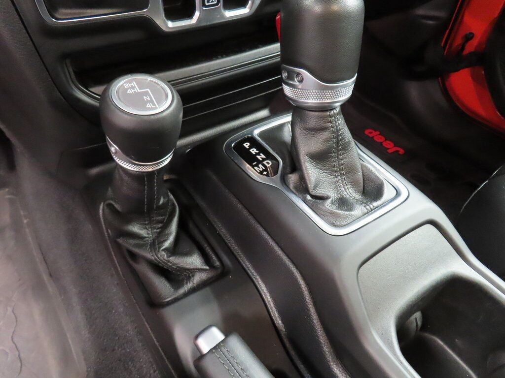 2023 Jeep Wrangler 4x4 Unlimited Sahara Fond du Lac WI 2023 Jeep Wrangler 4x4 Unlimited Sahara Fond du Lac WI