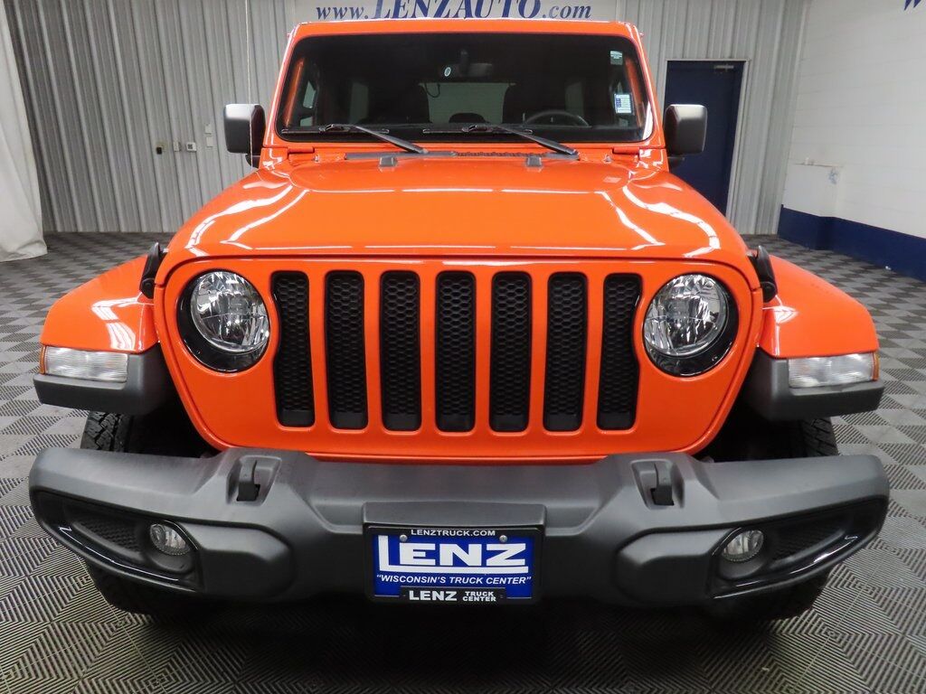 2023 Jeep Wrangler 4x4 Unlimited Sahara Fond du Lac WI 2023 Jeep Wrangler 4x4 Unlimited Sahara Fond du Lac WI