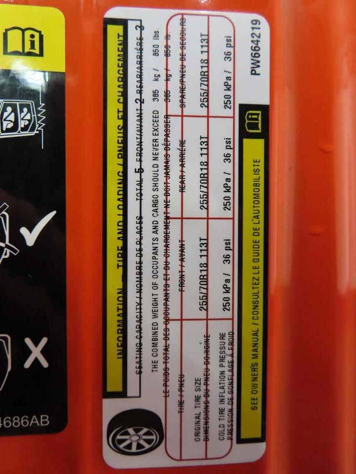 2023 Jeep Wrangler 4x4 Unlimited Sahara Fond du Lac WI 2023 Jeep Wrangler 4x4 Unlimited Sahara Fond du Lac WI