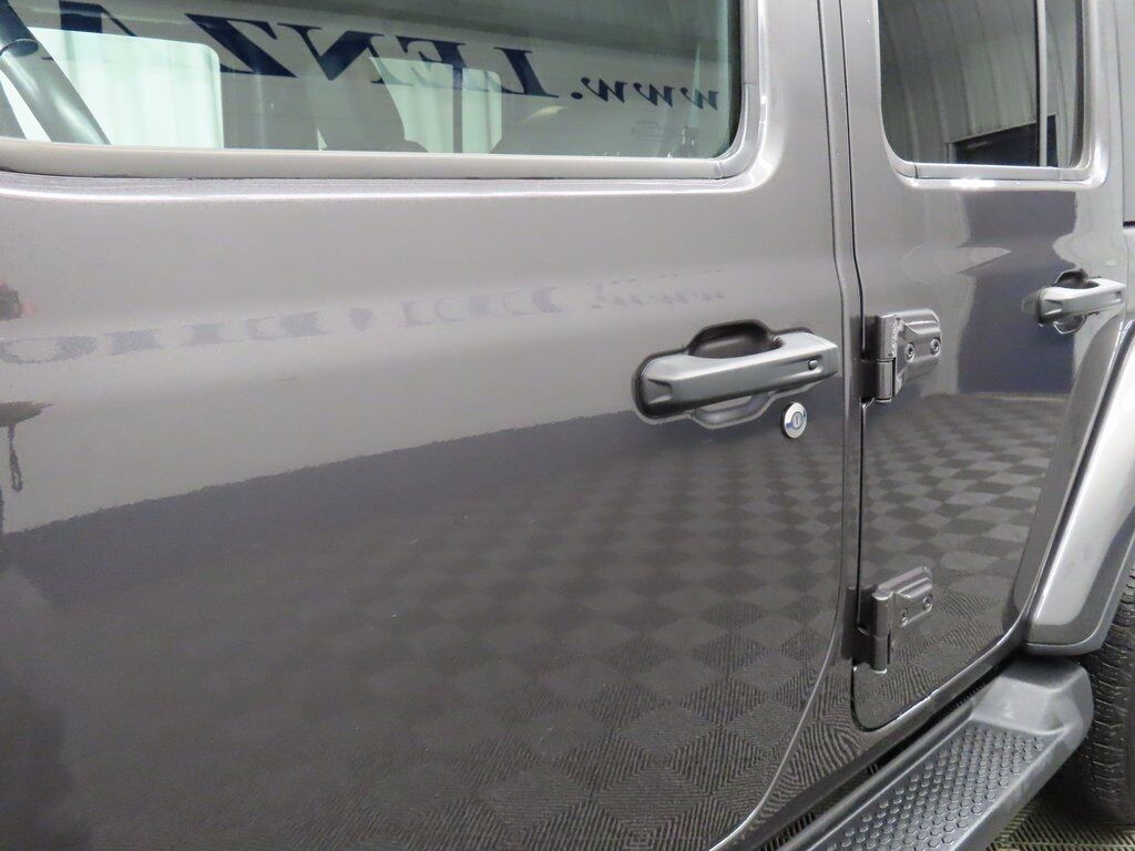 2023 Jeep Wrangler 4x4 Unlimited Sahara Fond du Lac WI 2023 Jeep Wrangler 4x4 Unlimited Sahara Fond du Lac WI