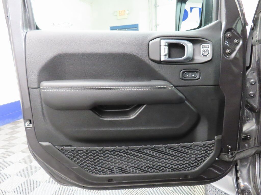 2023 Jeep Wrangler 4x4 Unlimited Sahara Fond du Lac WI 2023 Jeep Wrangler 4x4 Unlimited Sahara Fond du Lac WI