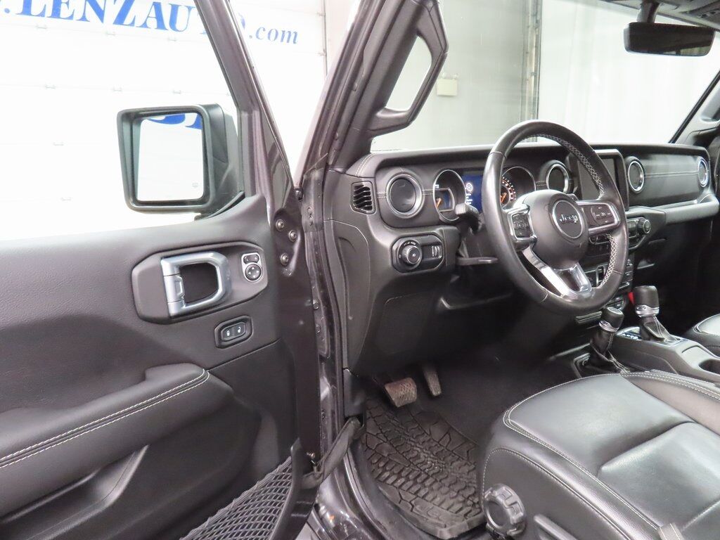 2023 Jeep Wrangler 4x4 Unlimited Sahara Fond du Lac WI 2023 Jeep Wrangler 4x4 Unlimited Sahara Fond du Lac WI