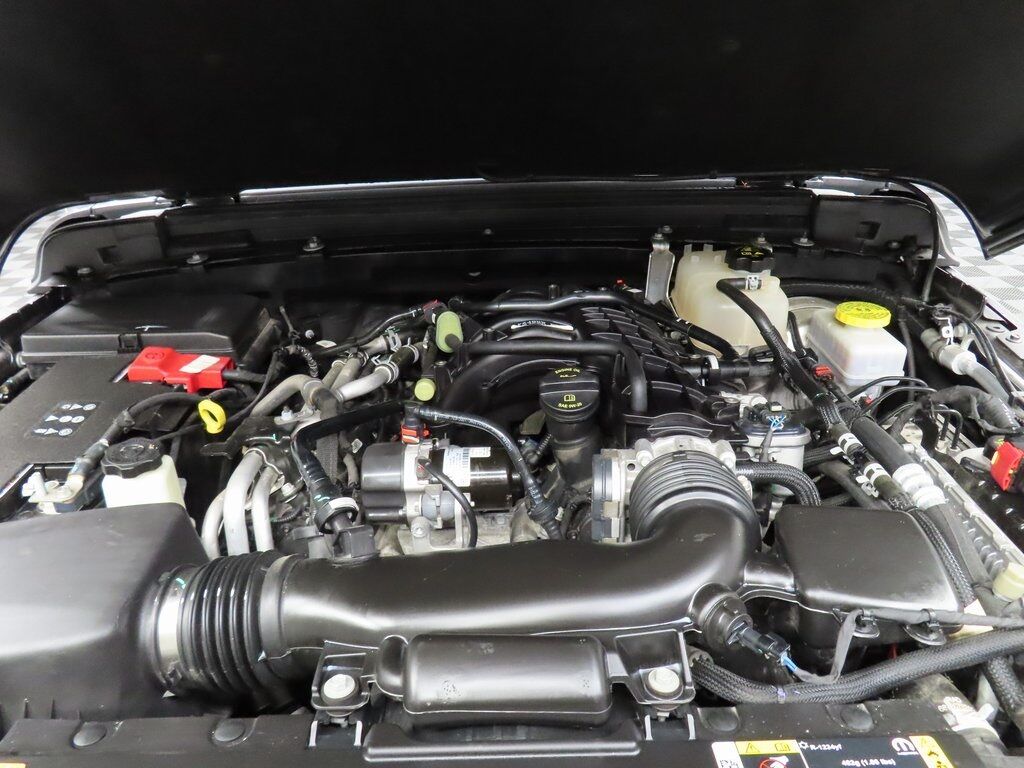 2023 Jeep Wrangler 4x4 Unlimited Sahara Fond du Lac WI 2023 Jeep Wrangler 4x4 Unlimited Sahara Fond du Lac WI