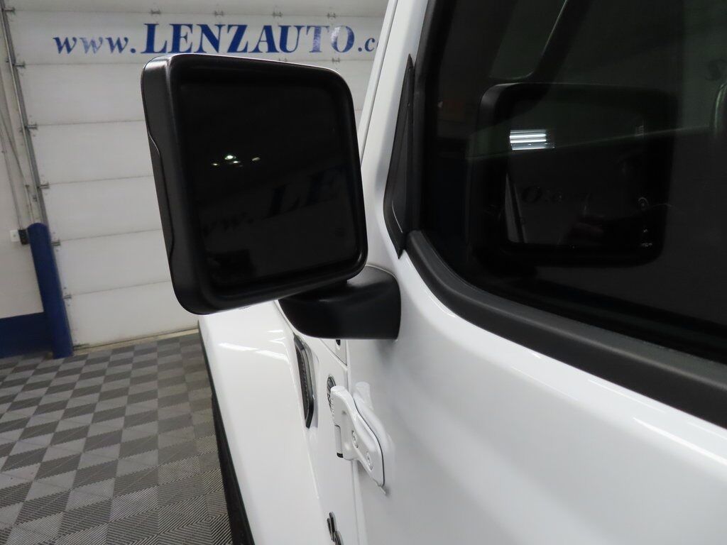 2023 Jeep Wrangler 4x4 Unlimited Sahara Fond du Lac WI 2023 Jeep Wrangler 4x4 Unlimited Sahara Fond du Lac WI