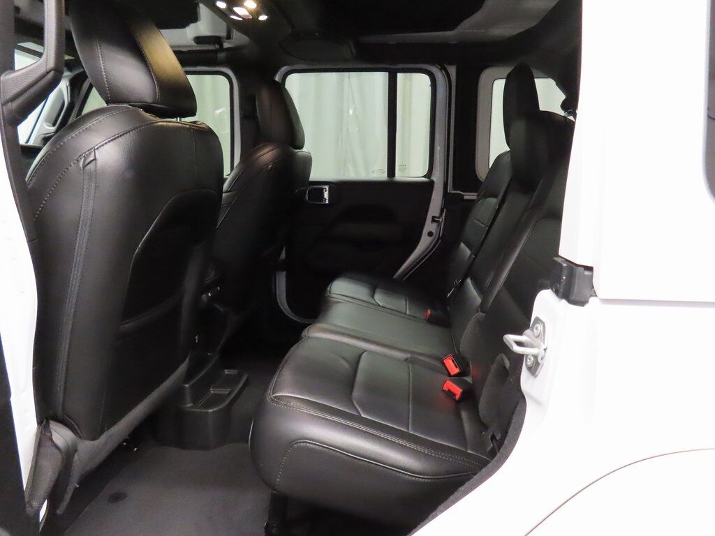 2023 Jeep Wrangler 4x4 Unlimited Sahara Fond du Lac WI 2023 Jeep Wrangler 4x4 Unlimited Sahara Fond du Lac WI